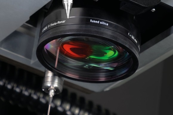 Dual-Femto-Nano-Laserquelle