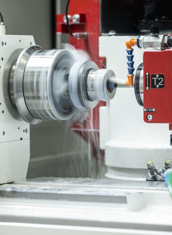 Vorteile der STUDER Innenrundschleifmaschine S100